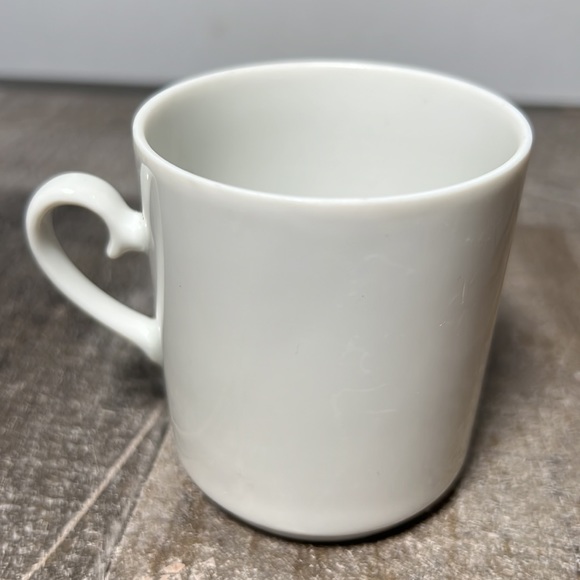 Kronester Bavaria Germany Porcelain Espresso Cup w/ Scenic Ocean Fishing Panel. - Picture 3 of 6